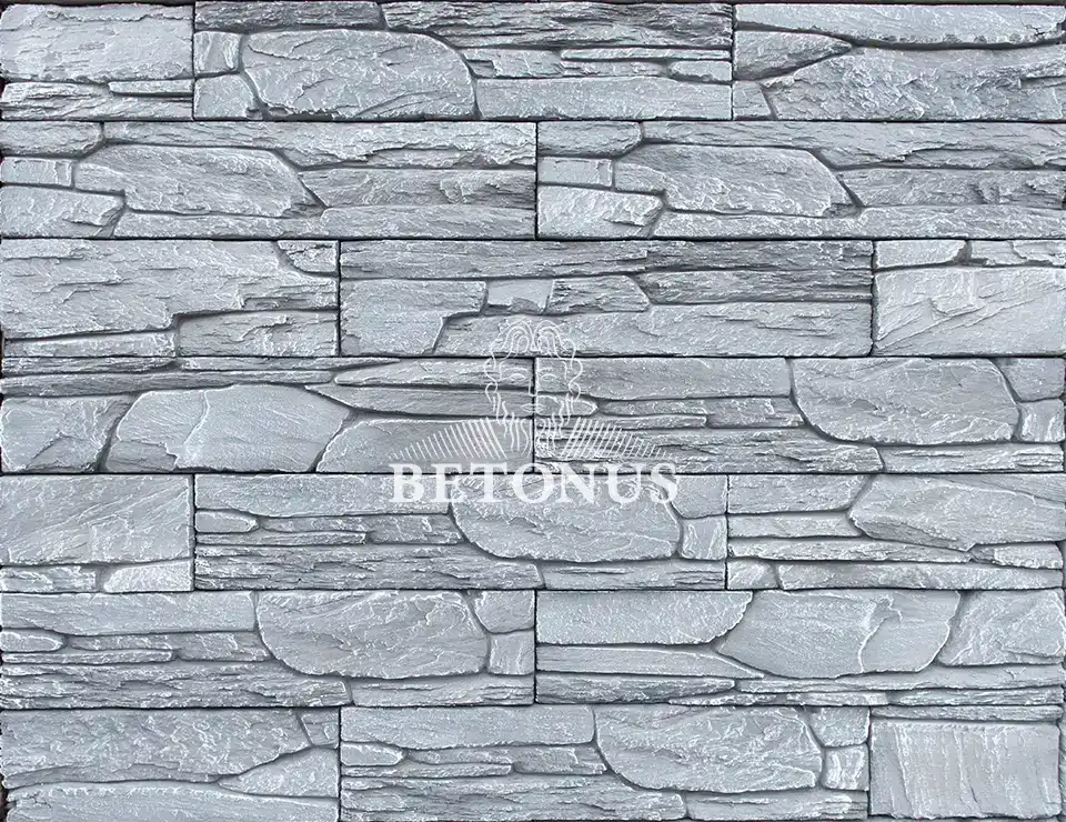 Betonový plot Břidlice Detroit se světlou patinou - BETONUS s.r.o.