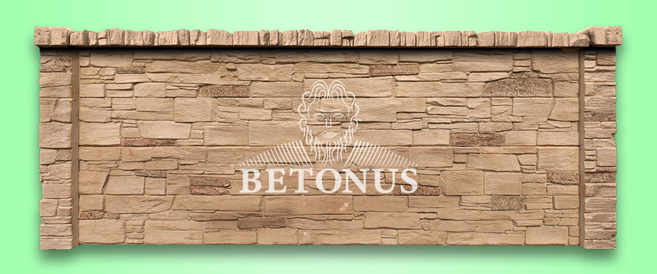 Betonový plot Žula Memphis s tmavou patinou - BETONUS s.r.o.